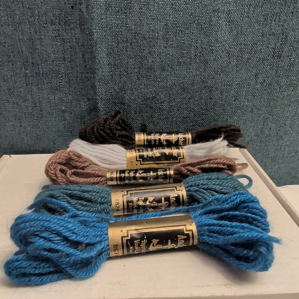 Anchor Tapisserie 100% Pure Wool Yarn 5 Skeins 10M Vintage Destash Misc Colors - Picture 7 of 16